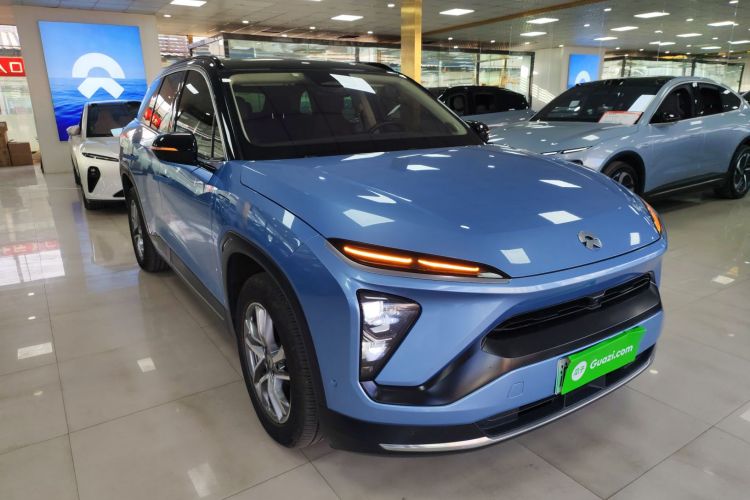 蔚来ES6 2019款 420KM 运动版车身外观3