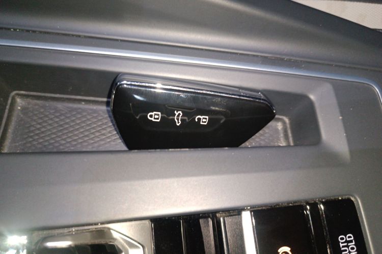 大众 高尔夫 2021款 280TSI DSG Pro中控内饰11