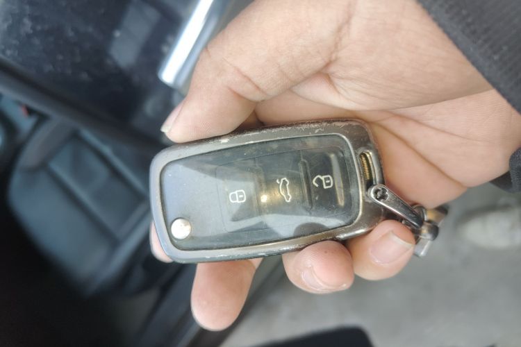 大众 速腾 2015款 1.6L 手动舒适型中控内饰7001