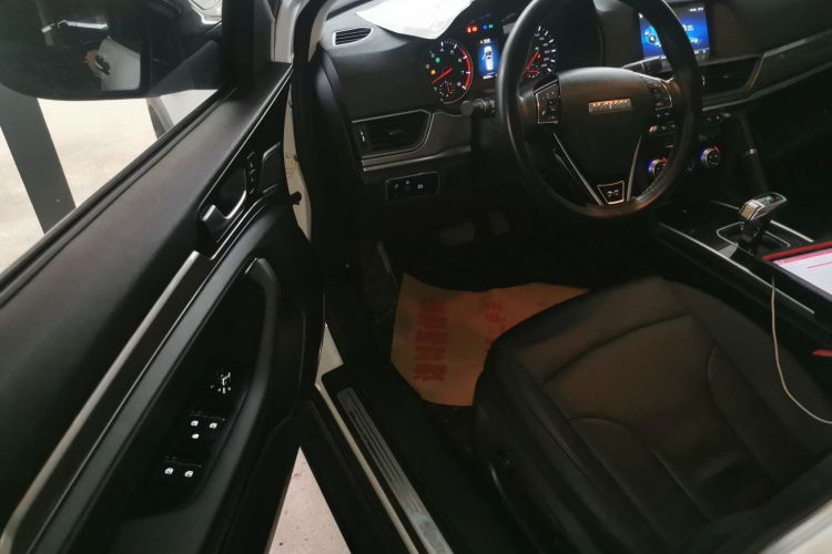 哈弗H6 2018款 运动版 1.5T 自动两驱精英型 国V中控内饰19