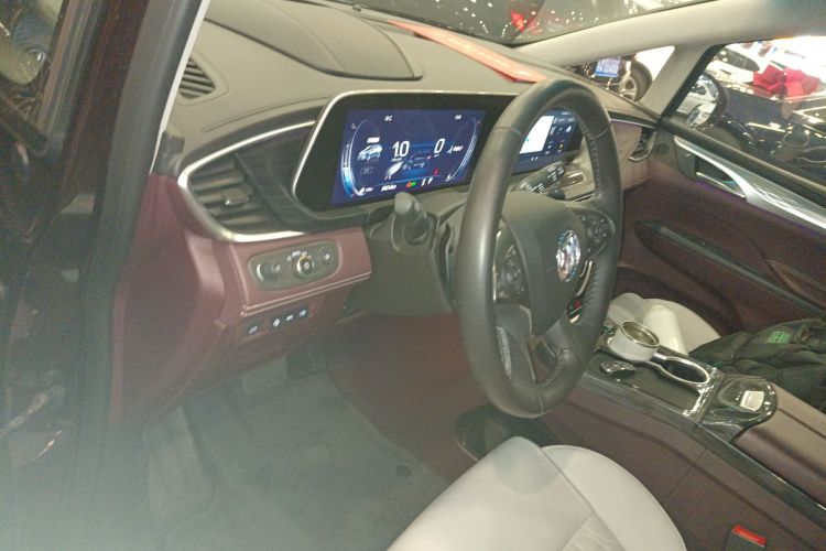 别克GL8 2022款 Avenir艾维亚 六座贤礼版中控内饰7002