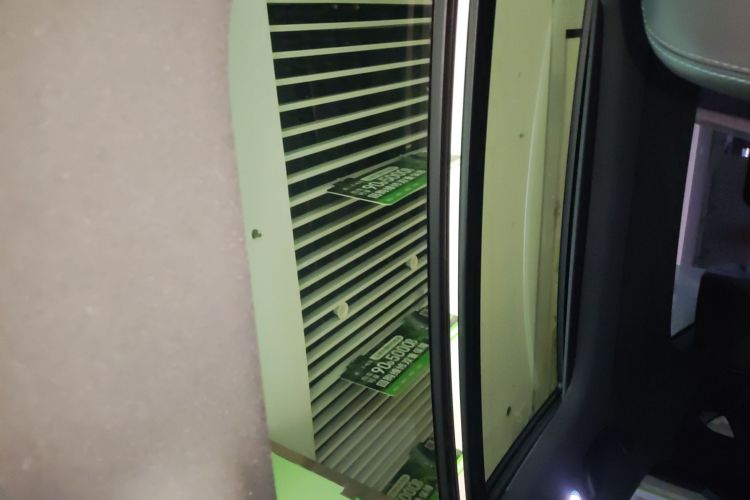 比亚迪 秦L 2025款 DM-i 智驾版 120KM领先型局部细节22