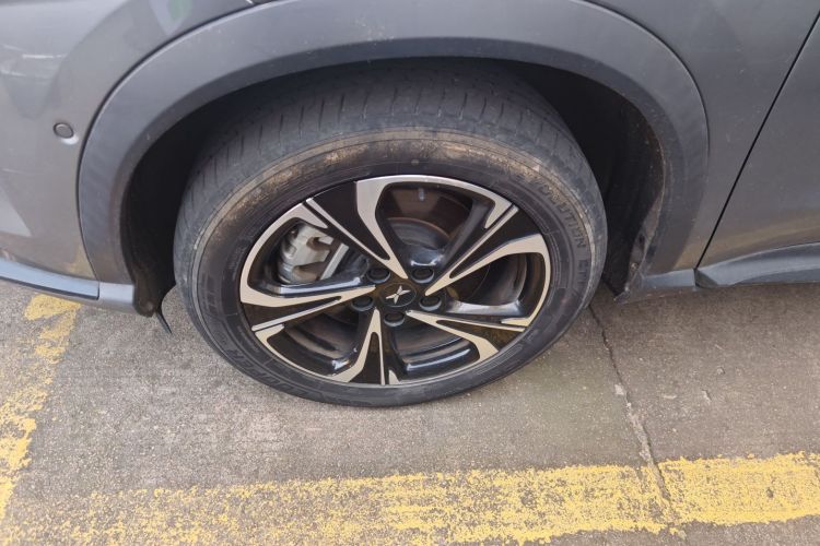 小鹏G3 2020款 520 智享版车身外观6007