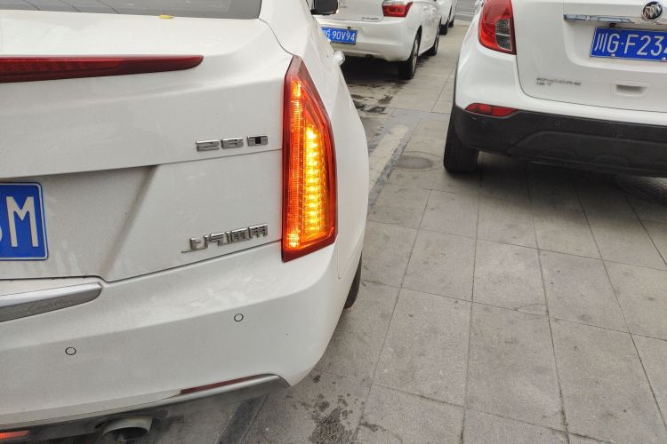 凯迪拉克ATS-L 2017款 28T 时尚型车身外观9