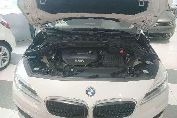 宝马2系旅行车 2016款 218i 领先型局部细节24