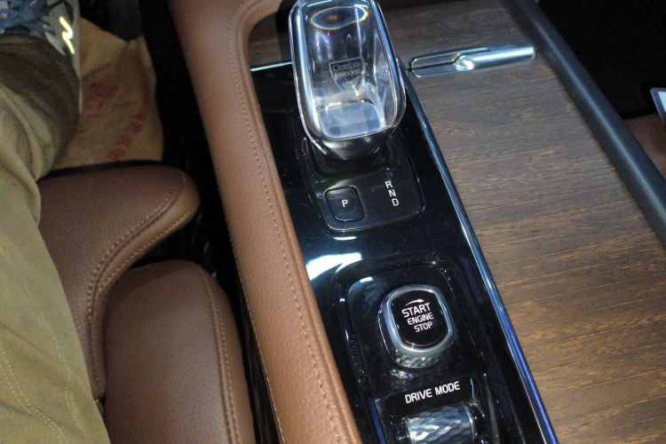 沃尔沃S90 2021款 B5 智远豪华版中控内饰18