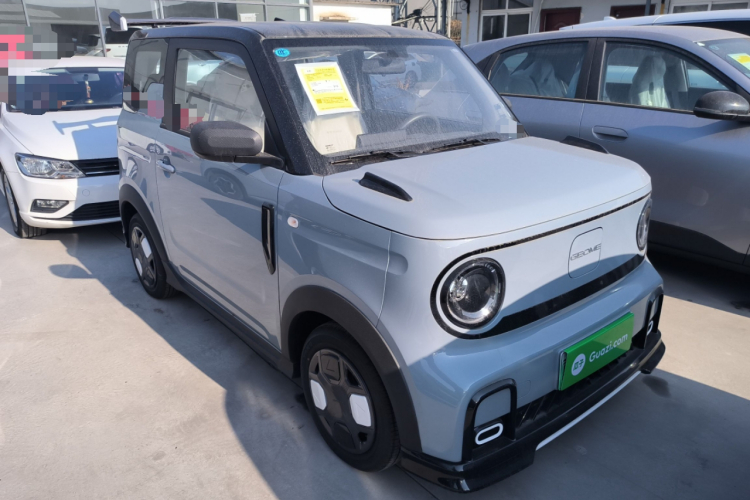 吉利银河 2025款 210km 熊猫卡丁车身外观3