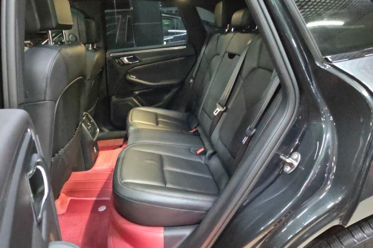 保时捷 2024款 Macan 2.0T中控内饰21