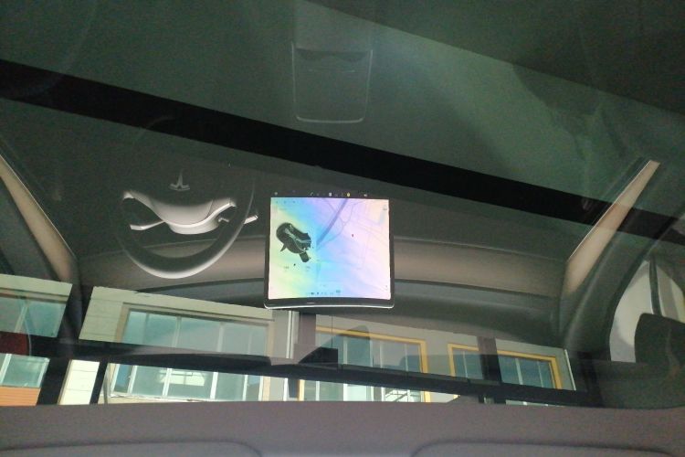 特斯拉 Model Y 2021款 标准续航后驱版中控内饰22