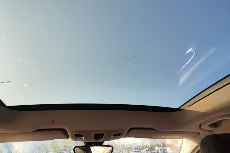 奔驰GLA 2019款 GLA 200 动感型中控内饰22