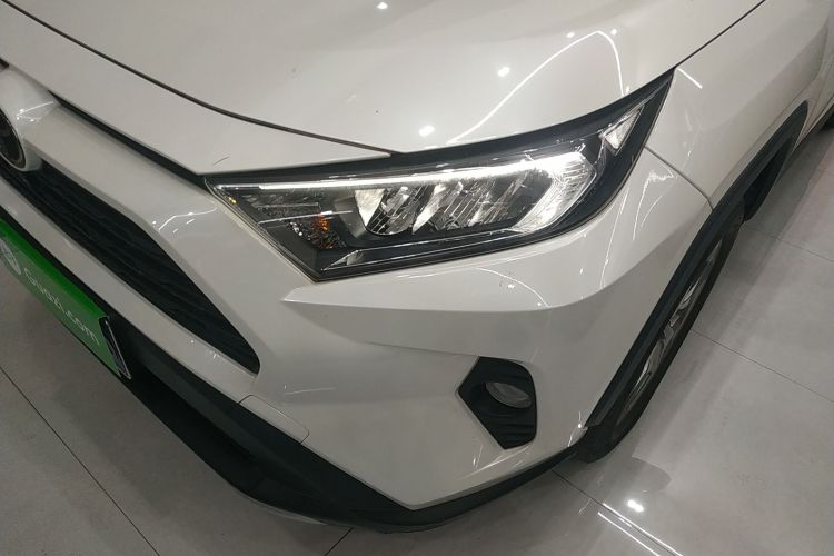 丰田 RAV4荣放 2020款 2.0L CVT两驱风尚版局部细节36