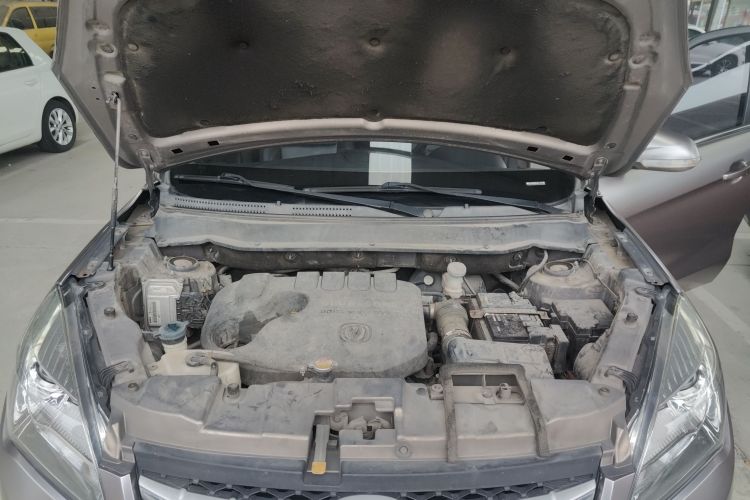 长安CS35 2016款 1.6L 自动豪华型 国V局部细节24