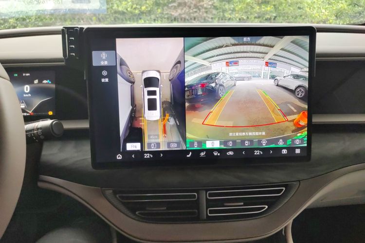 腾势D9 2022款 DM-i 1040 尊贵型中控内饰16