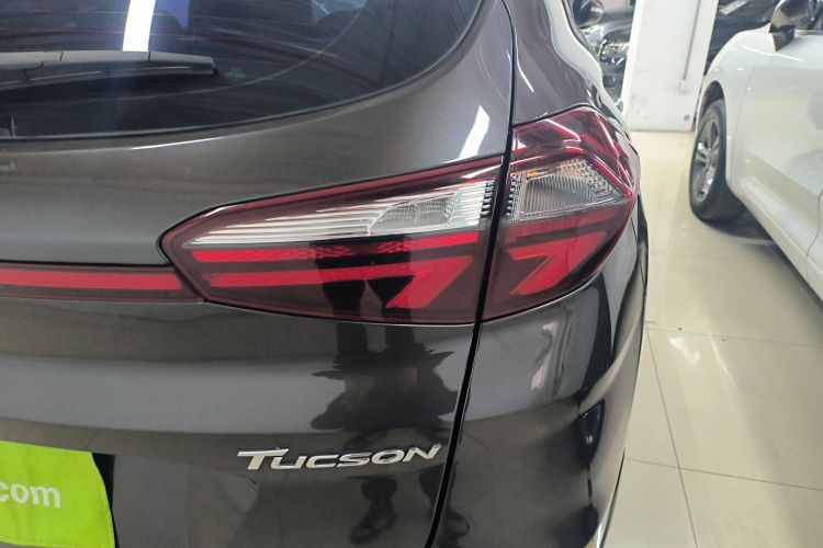 现代 途胜 2019款 280TGDi 双离合两驱智联版 国V车身外观6006