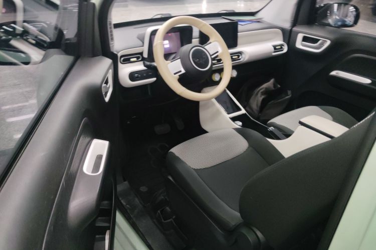 五菱汽车 宏光MINIEV 2024款 第三代 215km 进阶版中控内饰20