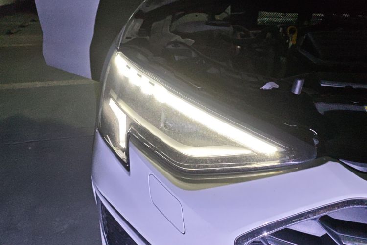 奥迪A3 2022款 A3L Limousine 35 TFSI 时尚运动型车身外观8