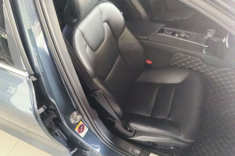 沃尔沃S60 2021款 T4 智逸豪华版局部细节41