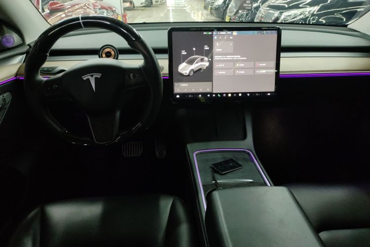 特斯拉 Model Y 2022款 改款 后轮驱动版中控内饰12