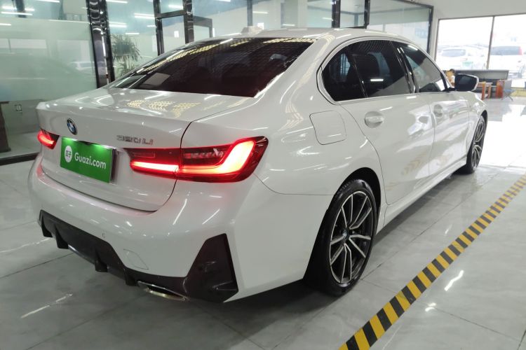 宝马3系 2023款 320Li M运动套装车身外观6006