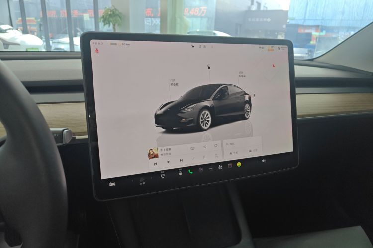 特斯拉 Model 3 2022款 后轮驱动版局部细节16