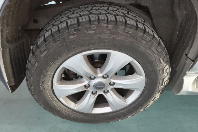 哈弗H9 2016款 2.0T 四驱豪华型 5座车身外观6002