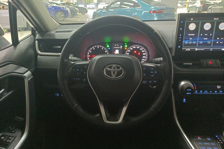 丰田 威兰达 2022款 2.0L CVT四驱豪华PLUS版局部细节13