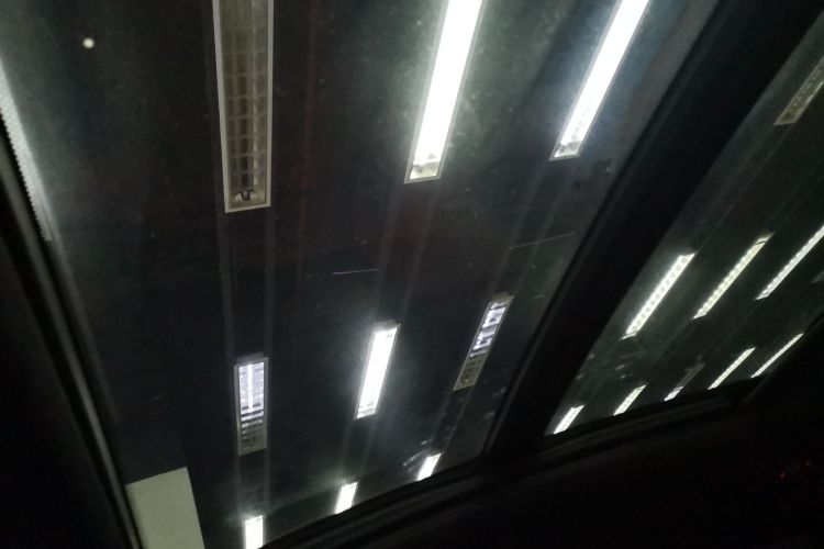 宝马X4 M 2019款 X4 M雷霆版局部细节22