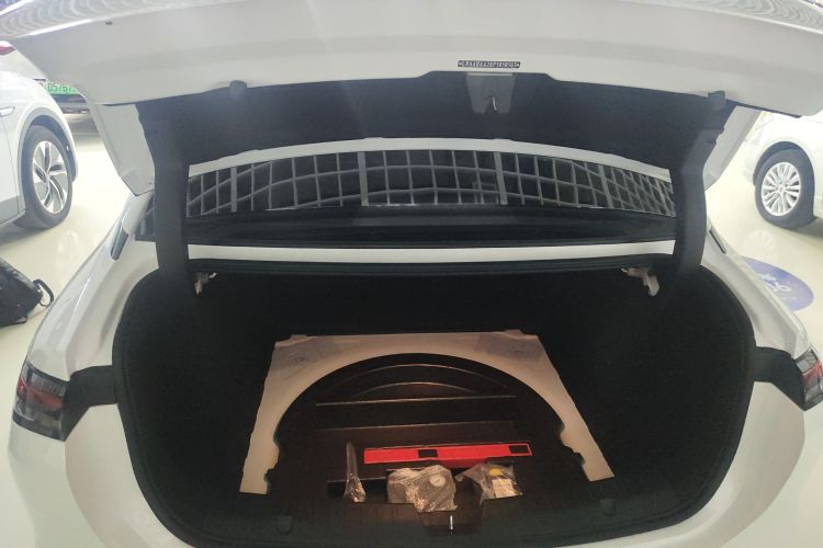 埃安 AION S MAX 2024款 70 星辰版机舱底盘23