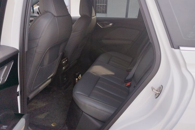 奥迪Q4 e-tron 2023款 40 e-tron 创境版中控内饰7004