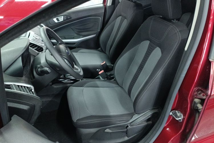 福特 翼搏 2013款 1.5L 自动风尚型局部细节19