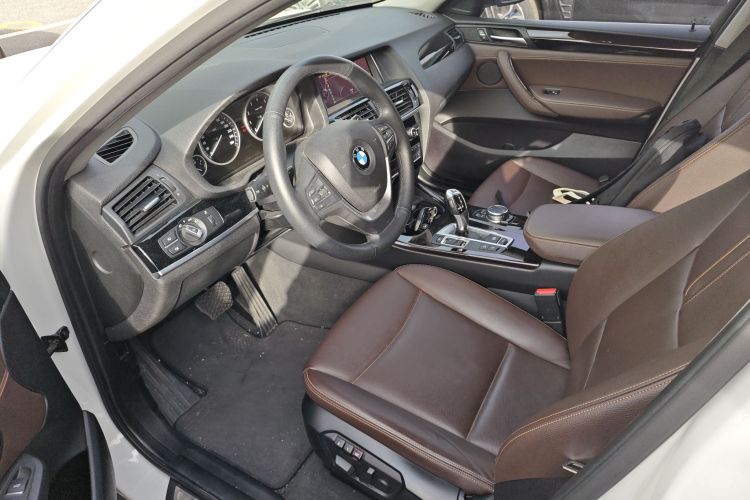 宝马X4 2014款 xDrive20i X设计套装中控内饰7003