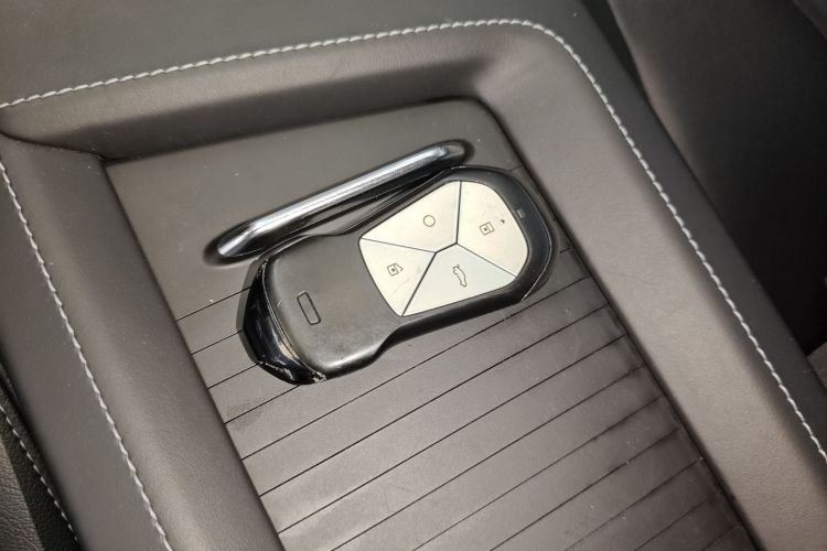 小鹏G3 2021款 G3i 460G中控内饰7001