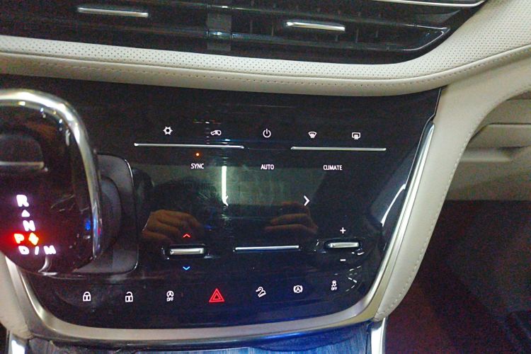 别克GL8 2023款 ES陆尊 舒适型局部细节16