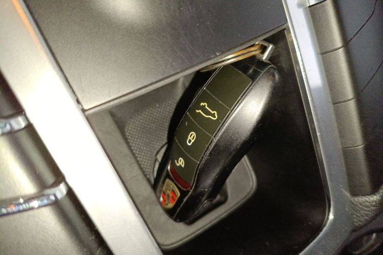 保时捷 2018款 Macan 2.0T中控内饰7001