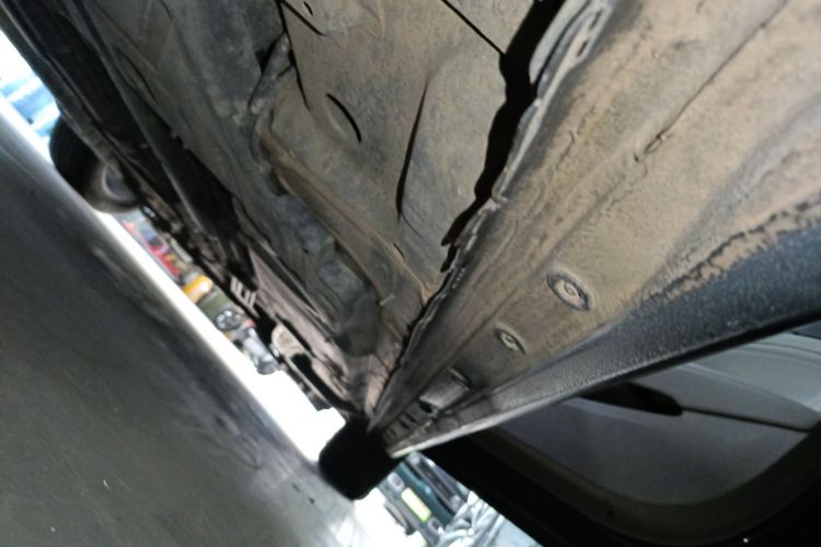 别克 君威 2020款 552T 精英型局部细节9001