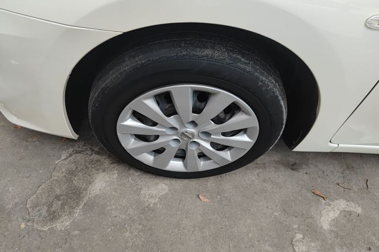 日产 轩逸 2019款 经典 1.6XE CVT舒适版车身外观6007