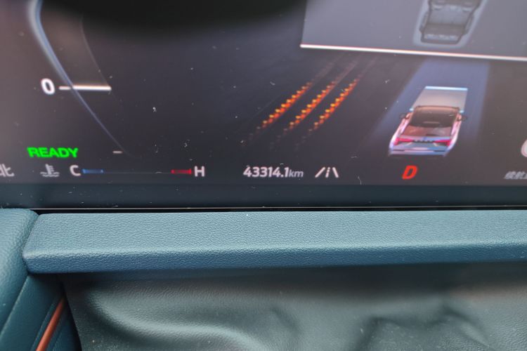 福特 2023款 锐界L 2.0T EcoBoost E混动两驱七座风尚型中控内饰15