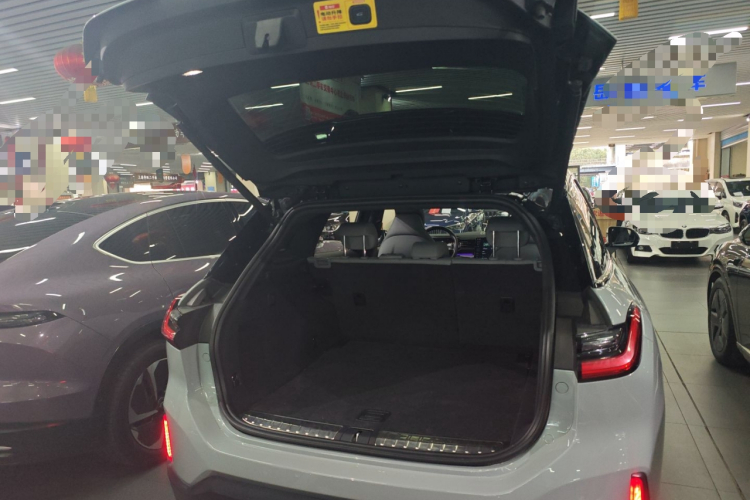 蔚来ES6 2020款 420KM 运动版机舱底盘23