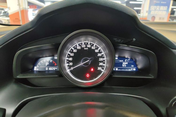 马自达3 昂克赛拉 2017款 三厢 2.0L 自动尊贵型 国V中控内饰14