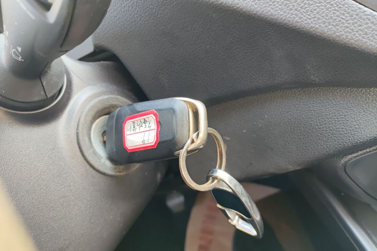 福特 福睿斯 2019款 改款 1.5L 手动质享型 国VI中控内饰11