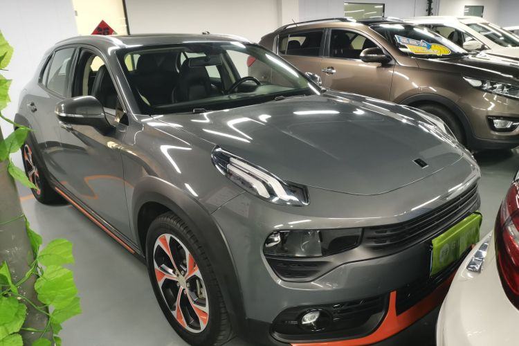 领克02 2018款 1.5T DCT两驱耀版 国V车身外观3