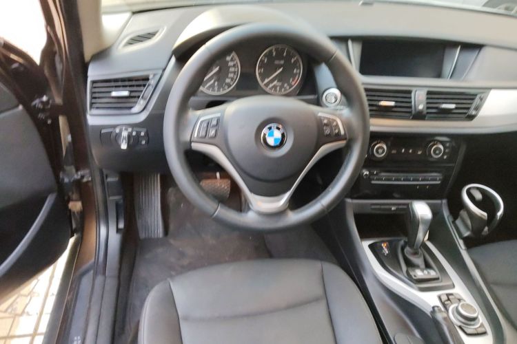 宝马X1 2013款 sDrive18i 领先型局部细节13