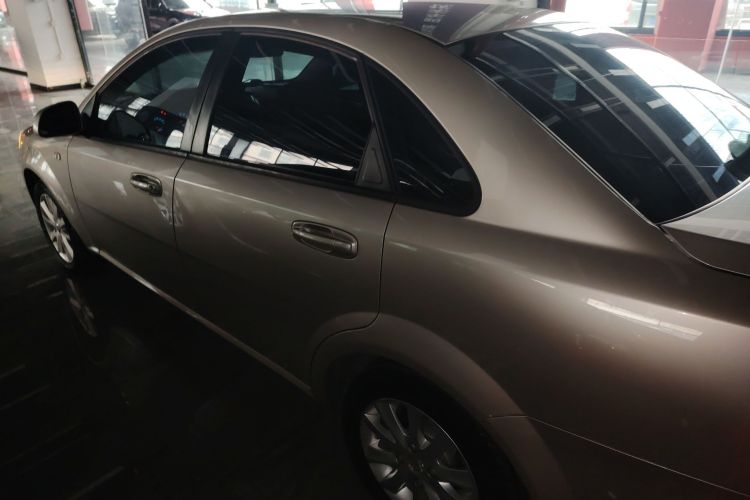 别克 凯越 2013款 1.5L 自动尊享型车身外观6003