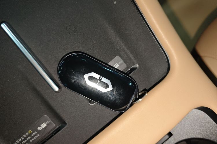 鸿蒙智行 问界M7 2024款 1.5T 智驾四驱Ultra版 5座中控内饰7001