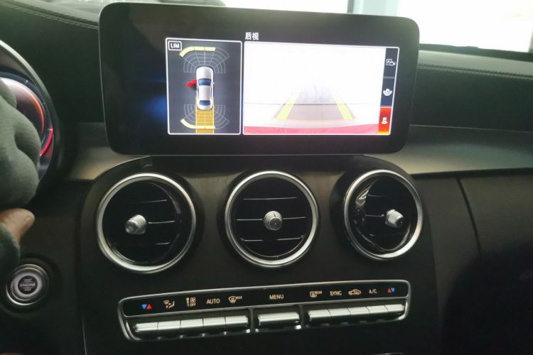 奔驰C级 2020款 改款 C 200 L 时尚型运动版局部细节16