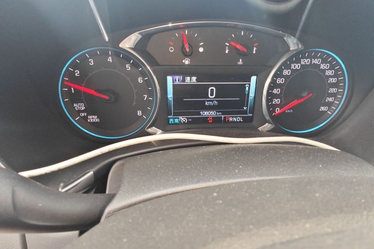 雪佛兰 探界者 2018款 550T 自动四驱捍界版中控内饰15