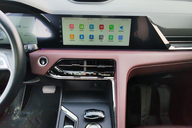 思皓X8 PLUS 2023款 1.5TGDI DCT智尚版 7座中控内饰16
