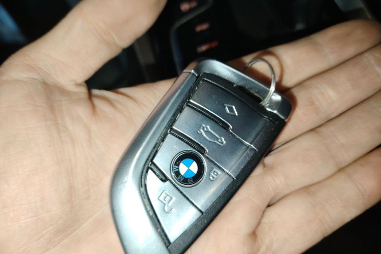 宝马5系 2020款 525Li M运动套装中控内饰7001