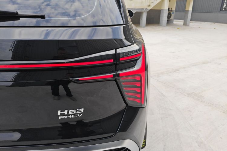 红旗HS3 PHEV 2024款 PHEV 115km 劲为版车身外观9