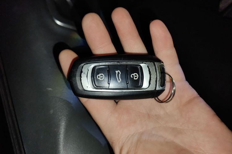 吉利银河 2023款 熊猫mini 200km 耐力熊中控内饰11